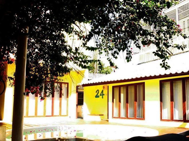 Smile House Guesthouse Chiang Mai Exterior photo